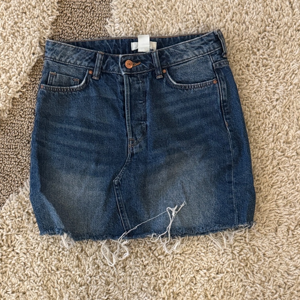 H&M Frayed Hem Blue Mini Skirt
